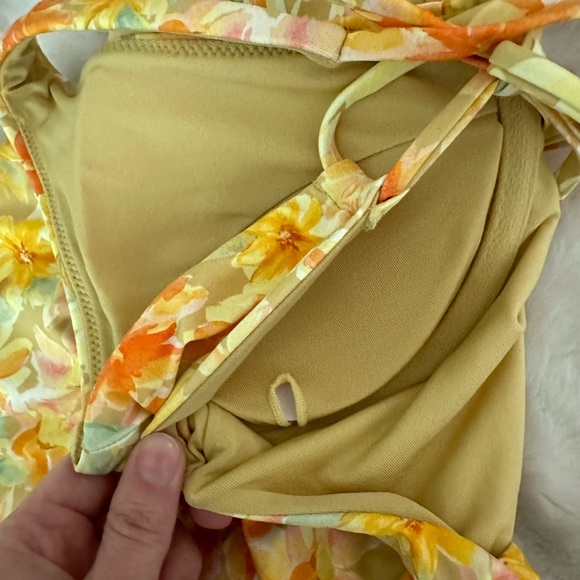 RIPCURL Medium one piece swim suit NWT - Picture 6 of 13